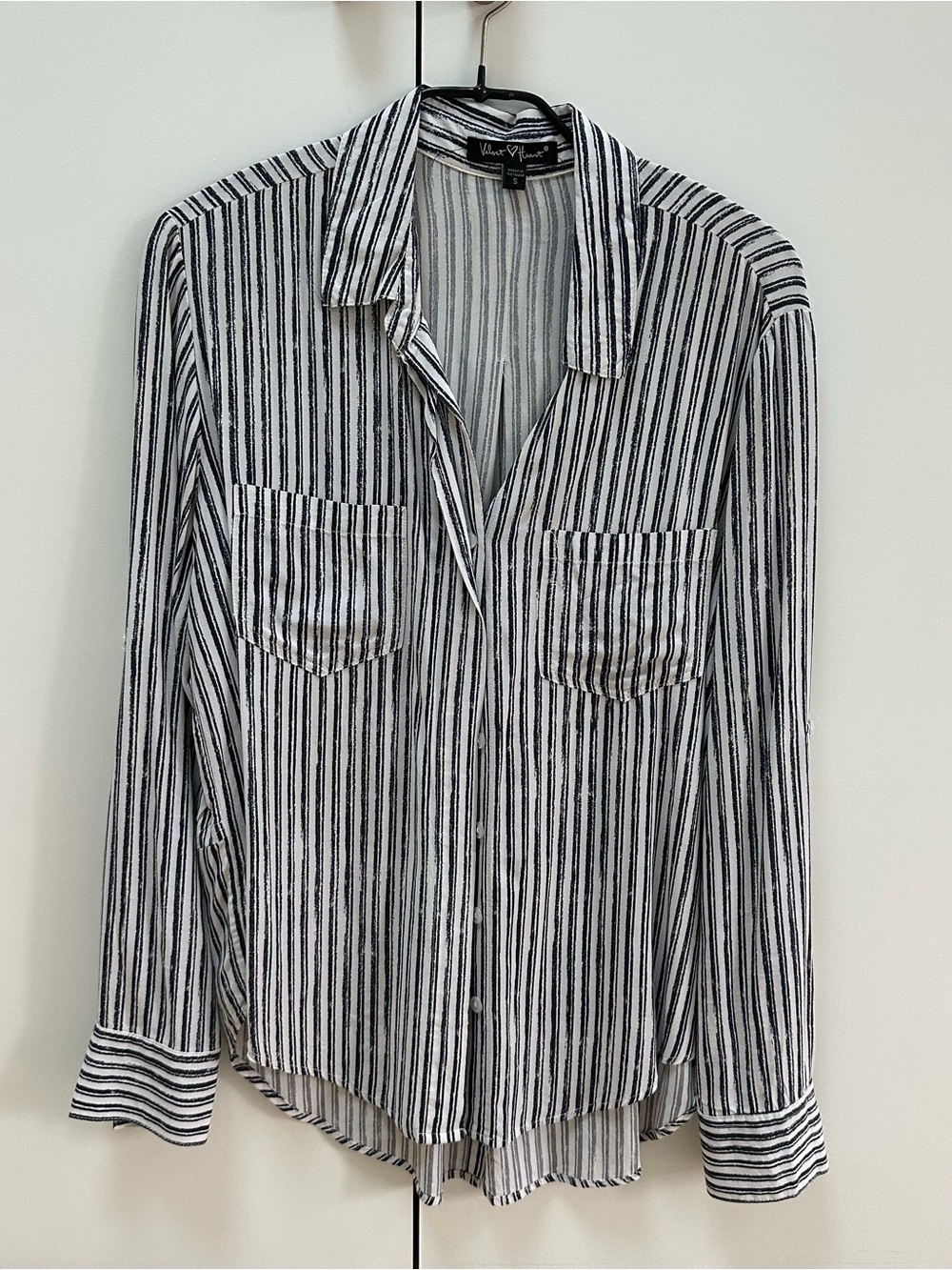 VELVET HEART - STRIPED TOP - SIZE SMALL - GREAT CONDITION